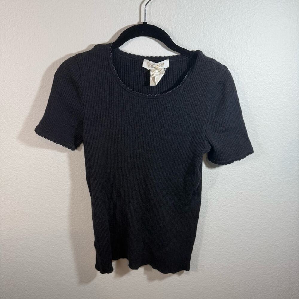 ESCADA Black Short Sleeve Ribbed Top
